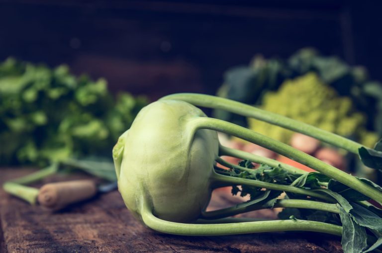 Can Chickens Eat Kohlrabi?