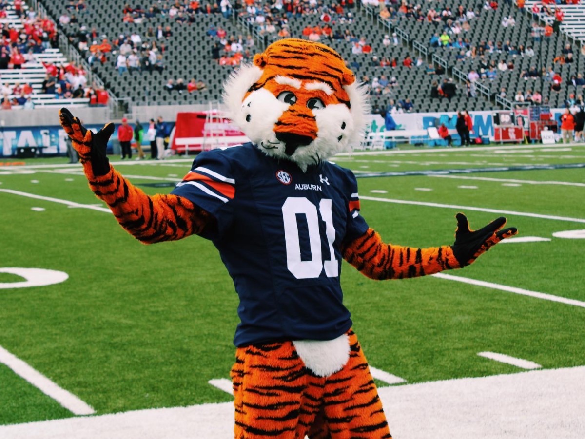 Auburn University – Aubie the Tiger
